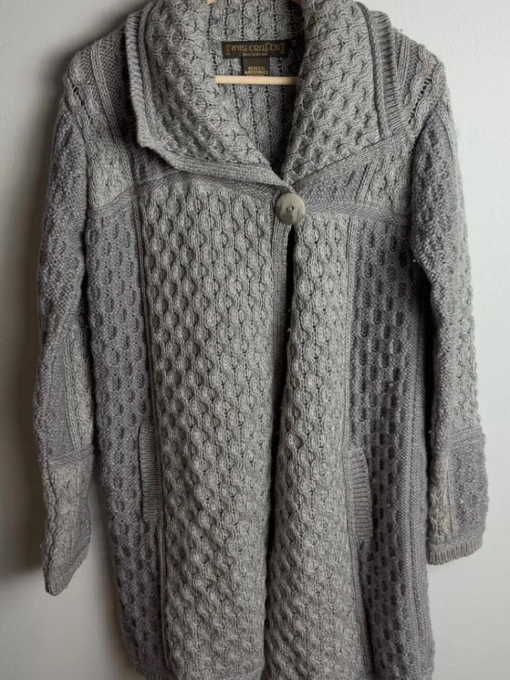 Inis Crafts Merino Wool Aran Cardigan Sweater Gray Irish Knit Size Medium Womens